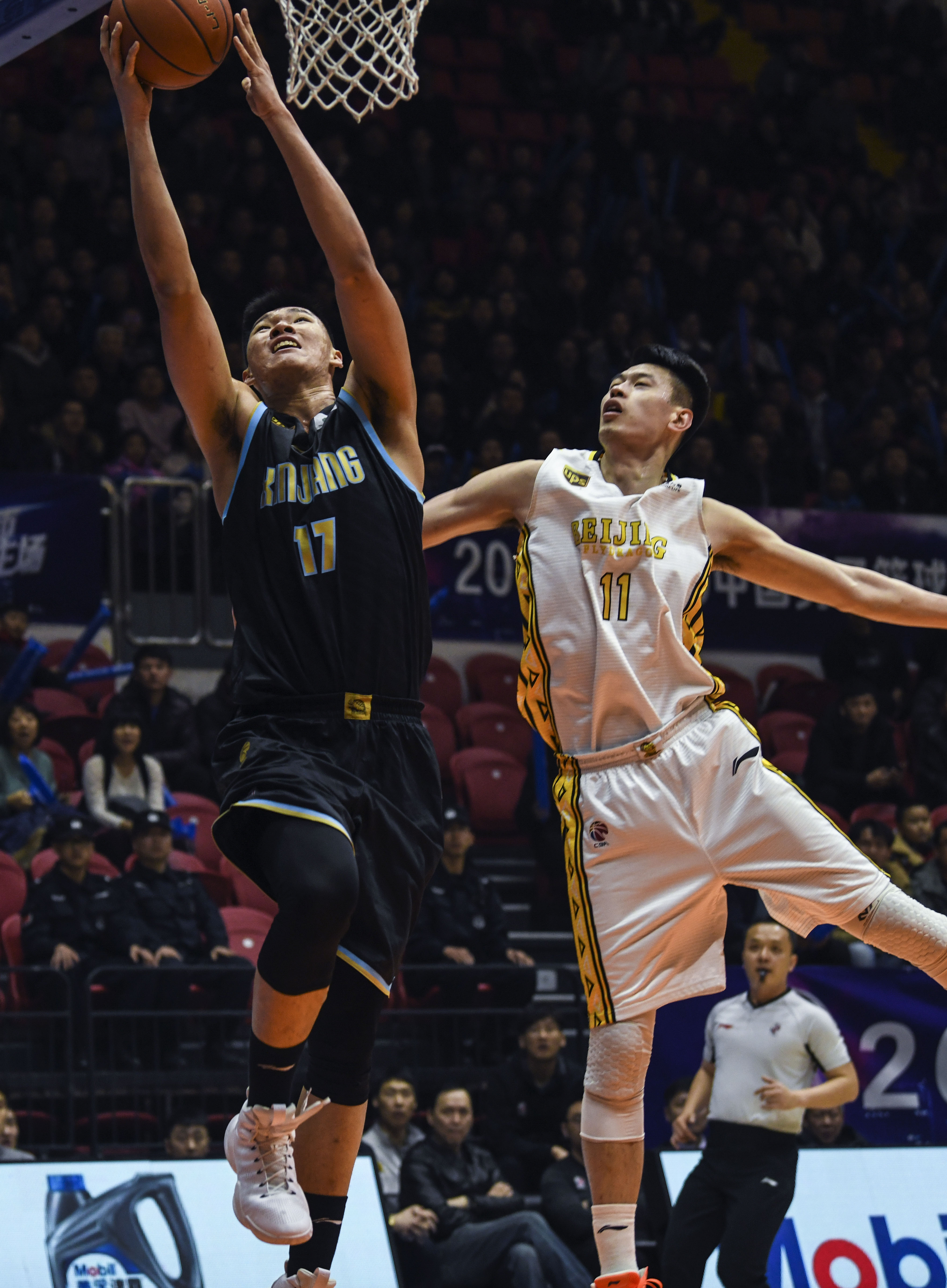 在与智利的 在与智利的