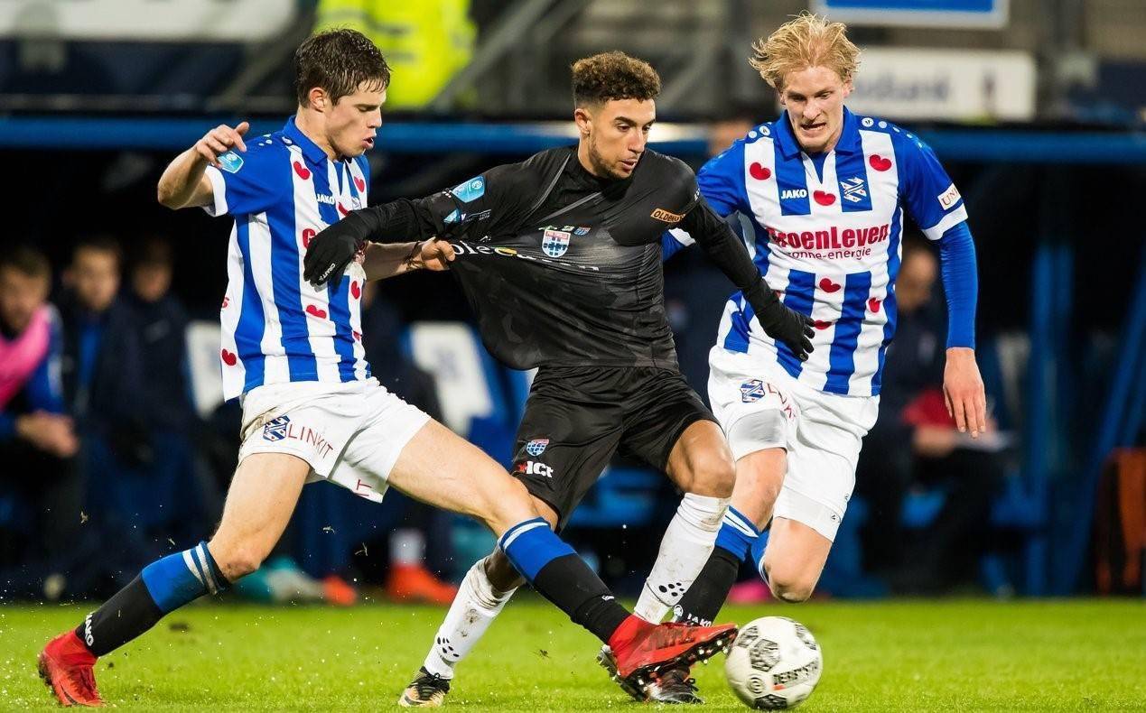 晋级也吸引 晋级也吸引