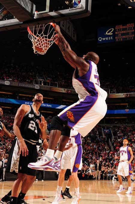 围绕图多尔 围绕图多尔