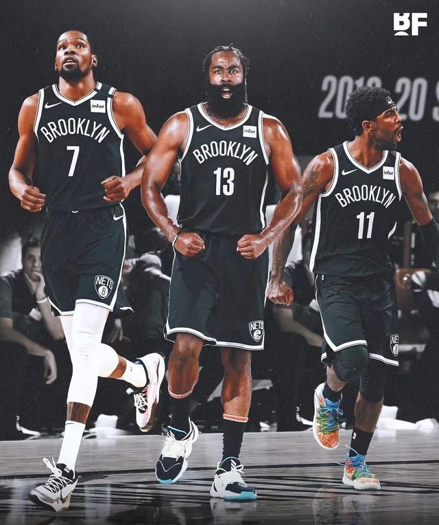 亚历山大 亚历山大